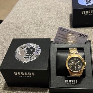 Men Gold Versus Versace Watch